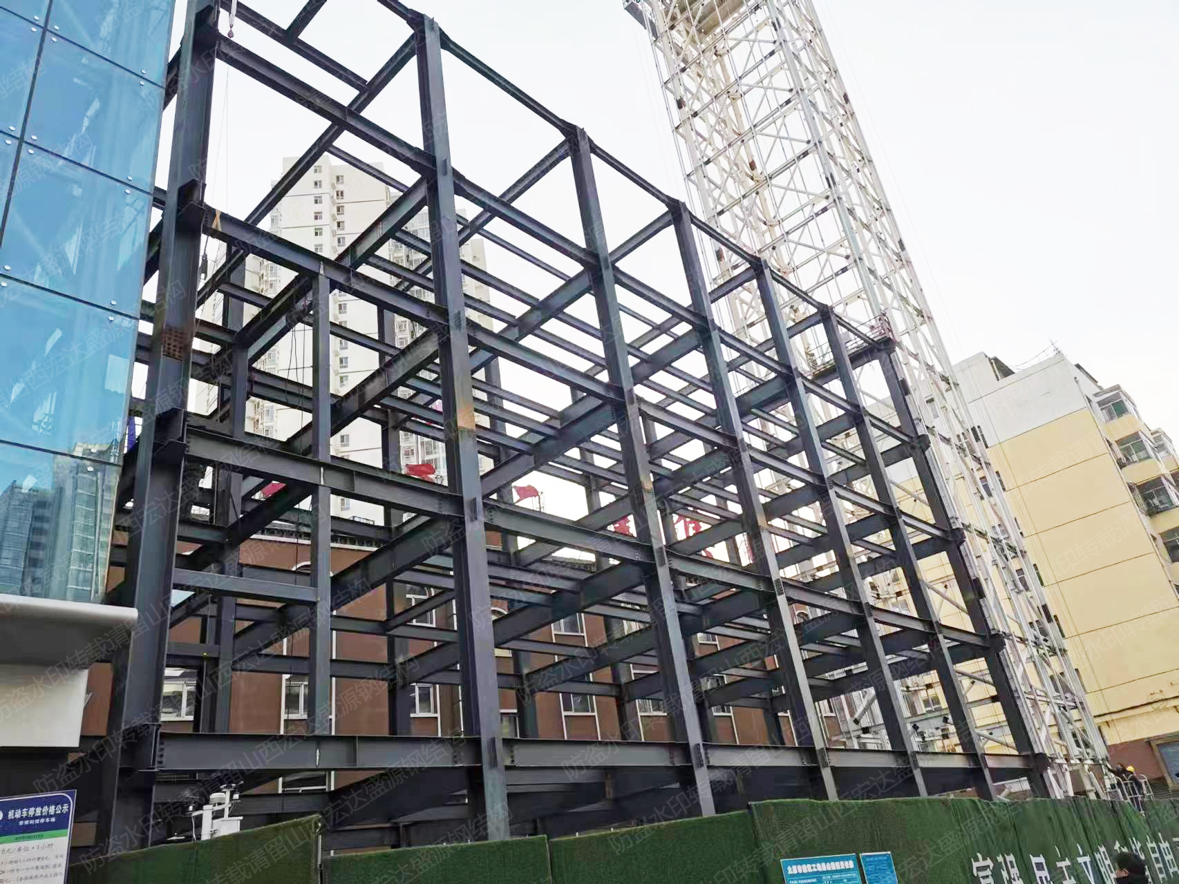 2020年12月建设山西桥东街银建五层钢结构办公楼